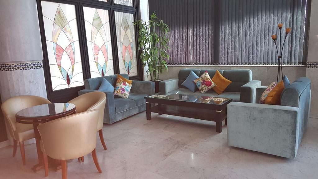 Rania Belmadina Hotel Касабланка Экстерьер фото