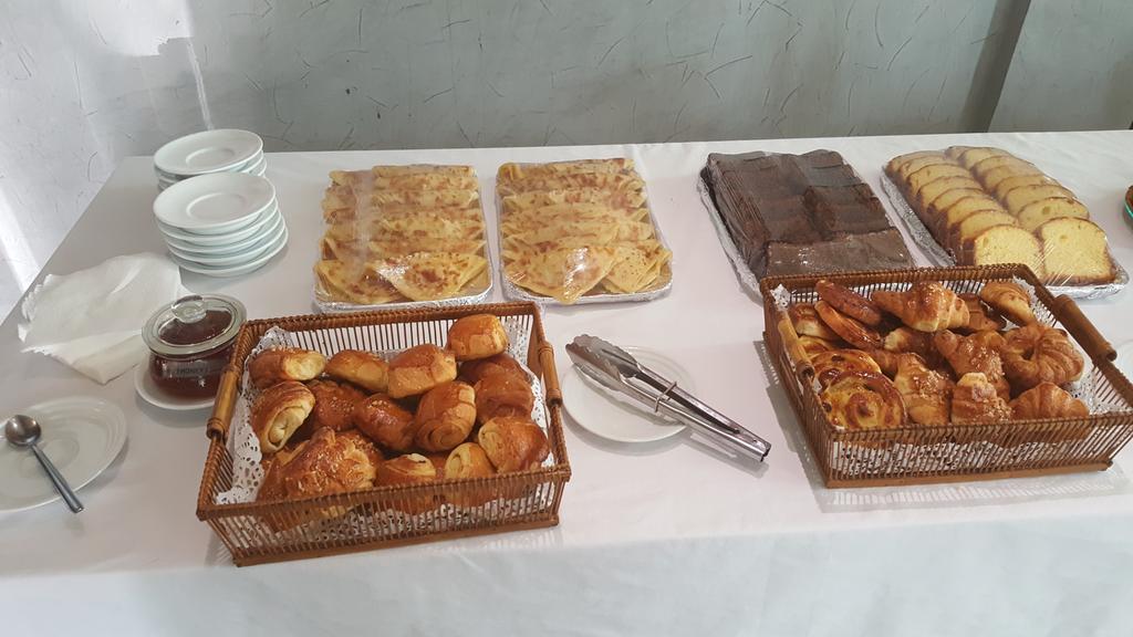 Rania Belmadina Hotel Касабланка Экстерьер фото