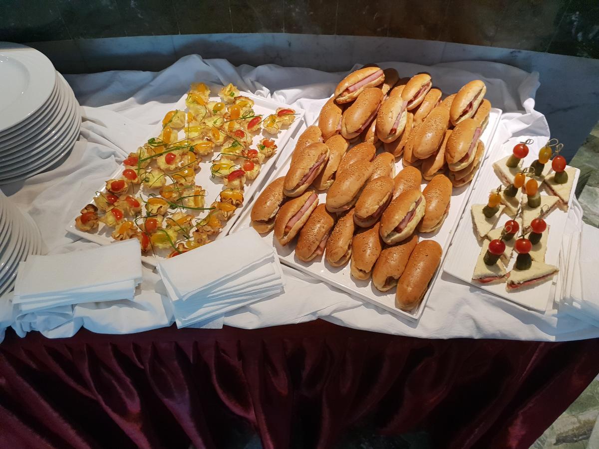 Rania Belmadina Hotel Касабланка Экстерьер фото